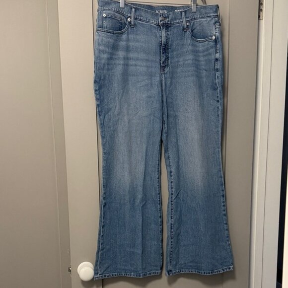 J Crew High Rise Flare Jeans - MUST GO! - Picture 1 of 5